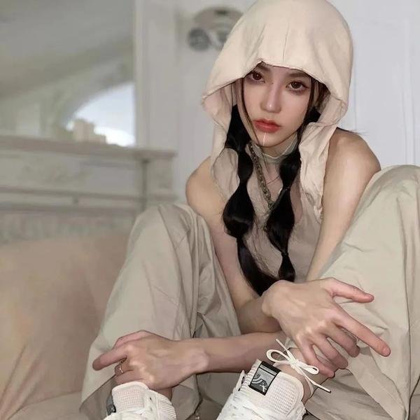 太阳神父月亮修女